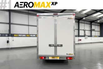 2025 Renault AeroMAX XP 4.5M x 2.5M Low Floor Luton Van