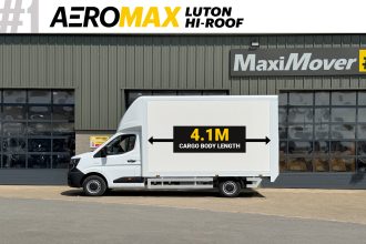2025 Renault AeroMAX Hi-Roof Barn Door 4.1M x 2.5M Luton Van