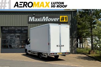 2025 Renault AeroMAX Hi-Roof Barn Door 4.1M x 2.5M Luton Van