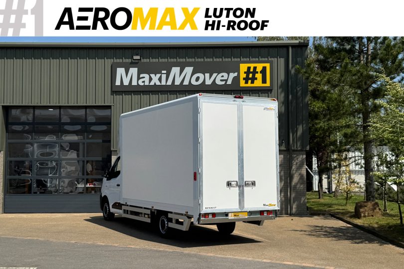 2025 Renault AeroMAX Hi-Roof Barn Door 4.1M x 2.5M Luton Van