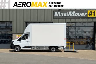 2025 Renault AeroMAX Hi-Roof 4.1M x 2.5M Luton Van