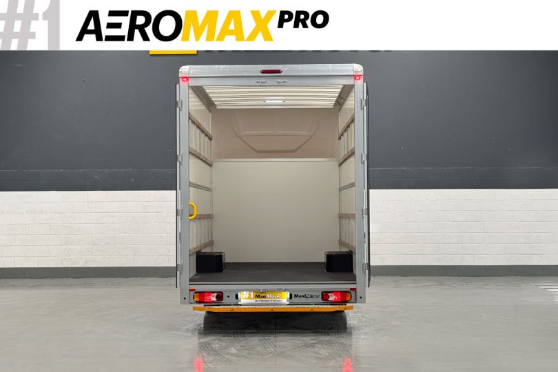 Renault AeroMAX PRO Low Loader Van