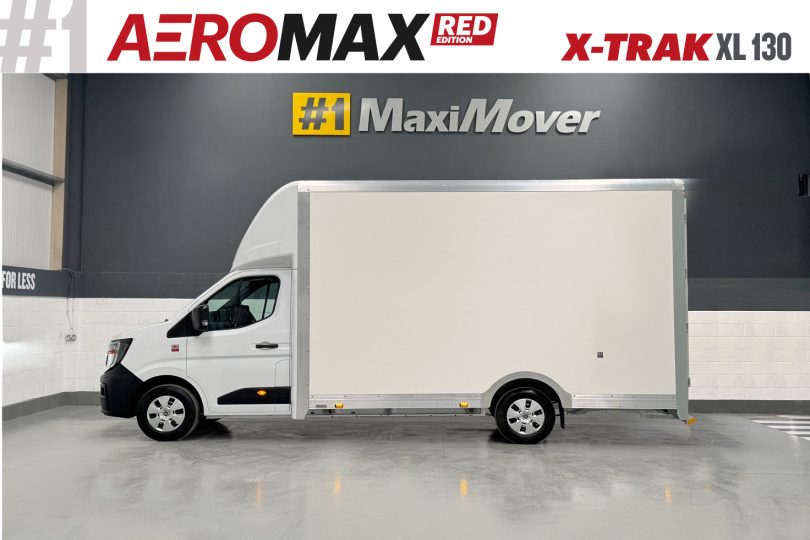 2025 Renault AeroMAX RED Edition 4.5M x 2.7M X-TRAK Low Floor Luton Van
