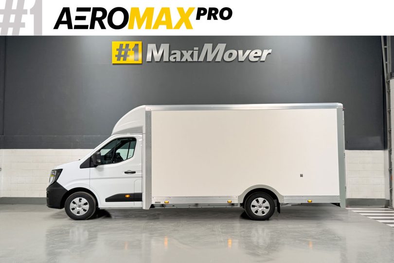 2025 Renault AeroMAX PRO 4.5M x 2.3M STOCK IMAGES px