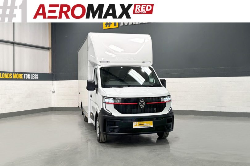 Renault AeroMAX RED Edition Low Loader Van