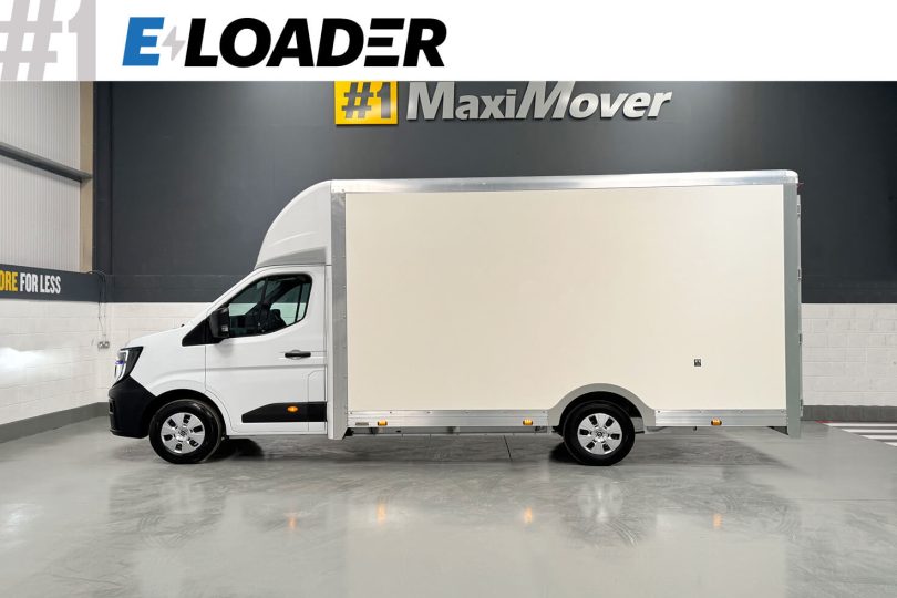 2025 Renault E-Loader 4.5 M x 2.5M STOCK IMAGES px9