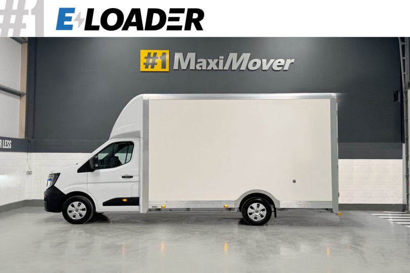 2025 Renault E-Loader 4.5 M x 2.7M STOCK IMAGES px9