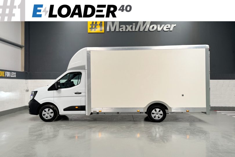 2025 Renault AeroMAX E-LOADER 40 4.5M x 2.7M Low Floor Luton Van