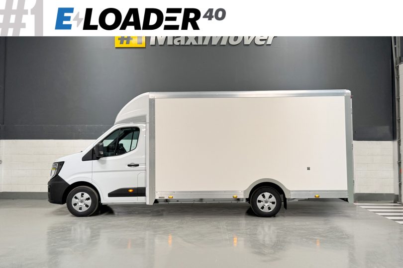 2025 Renault AeroMAX E-LOADER 40 4.5M x 2.3M Low Floor Luton Van