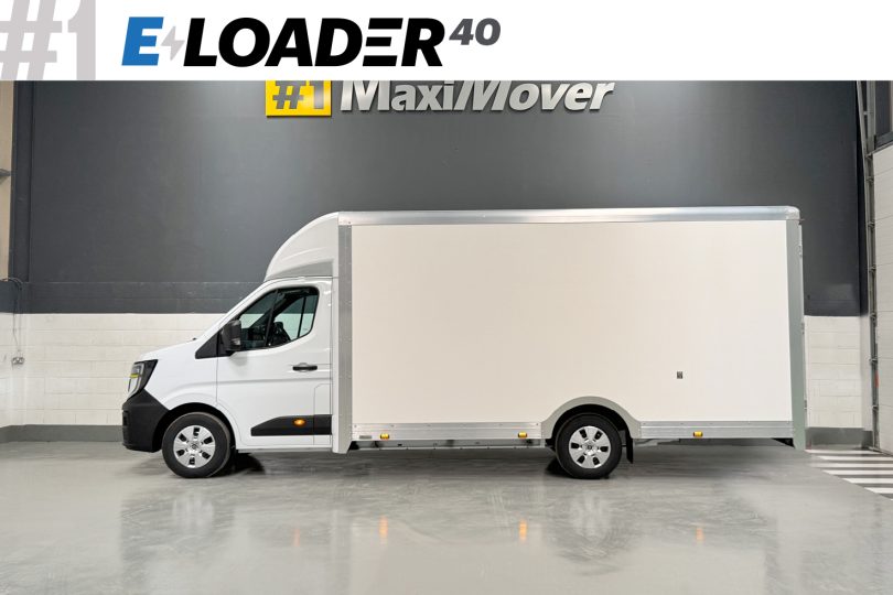 2025 Renault AeroMAX E-LOADER 40 5.0M* x 2.3M Low Floor Luton Van