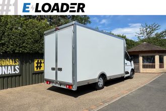 Renault AeroMAX E-LOADER 35 4.5M x 2.5M Low Floor Luton Van – In Stock