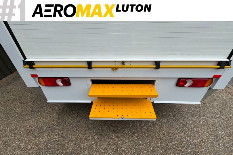 MaxiMover Renault AeroMAX Hi Roof Luton Van For Sale