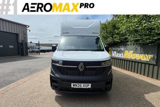 Renault AeroMAX PRO 4.5M x 2.5M Low Floor Luton Van – In Stock