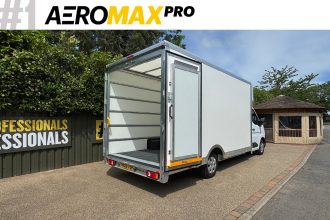 Renault AeroMAX PRO 4.5M x 2.5M Low Floor Luton Van – In Stock