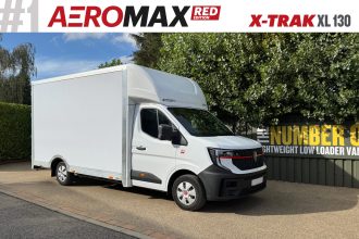 Renault AeroMAX RED Edition 4.1M x 2.5M X-TRAK Low Floor Luton Van
