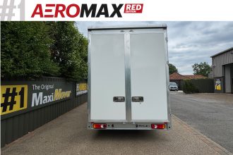 Renault AeroMAX RED Edition 4.1M x 2.7M X-TRAK Low Floor Luton Van