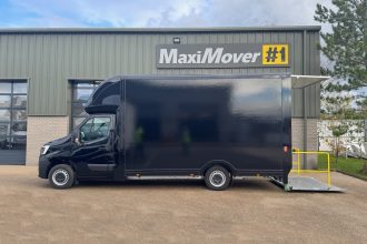 Renault FreightLOADER PRO 4.5M x 2.7M Low Loader Tail Lift Van