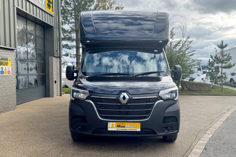 Low Loader van with tail lift