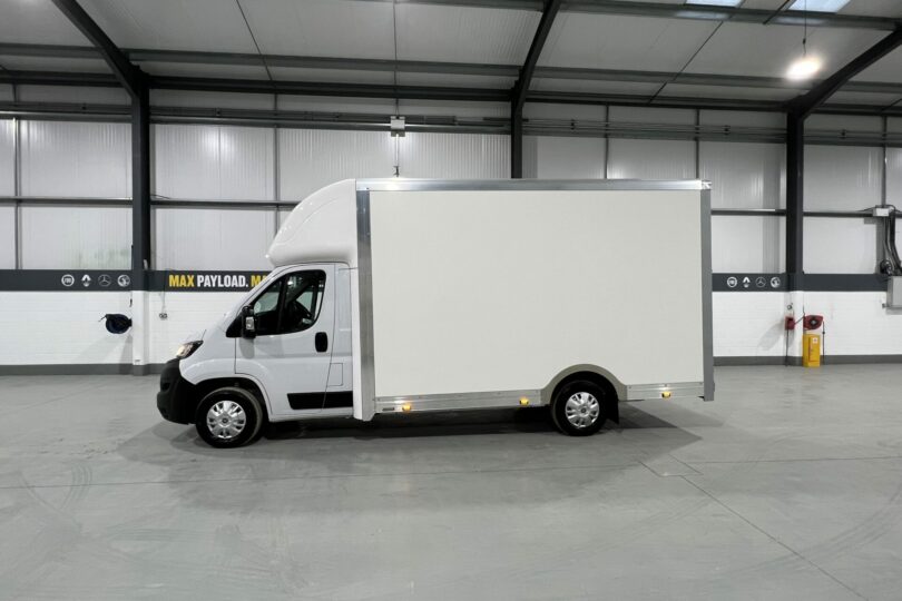 Vauxhall QubeLO XL 4.5M x 2.5M High Roof