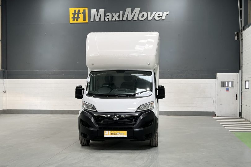 QUBELO LOW LOADER VAN