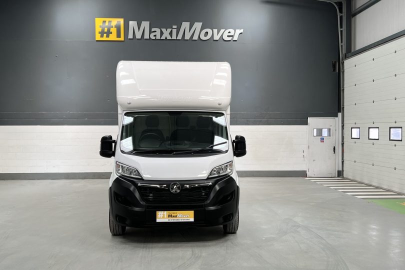 QUBELO 4.1M x 2.5M LOW LOADER VAN