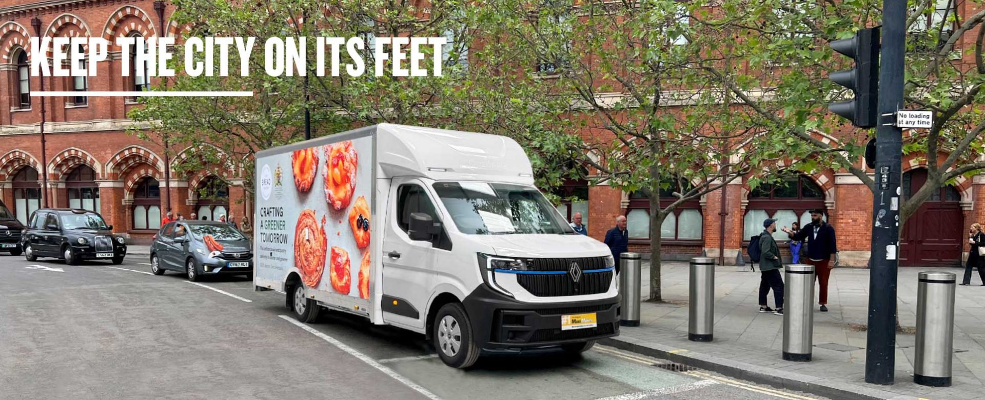 Renault Master electric luton van