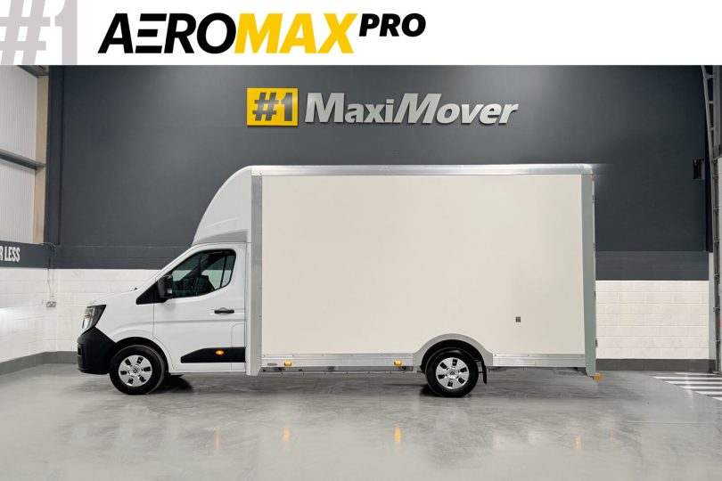 Renault AeroMAX PRO Low Loader Van