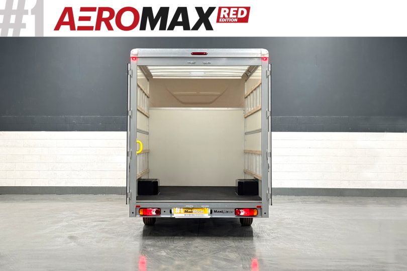 Renault AeroMAX RED Edition Low Loader Van