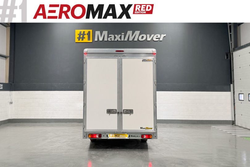 Renault AeroMAX RED Edition Low Loader Van