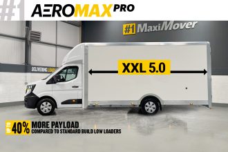 Renault AeroMAX PRO XXL 5.0 x 2.5 Low Floor Glass & Glazing Van