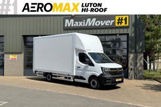 2025 Renault AeroMAX Hi-Roof 4.5M x 2.5M Luton Van