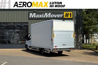2025 Renault AeroMAX Hi-Roof 4.1M x 2.5M Luton Van