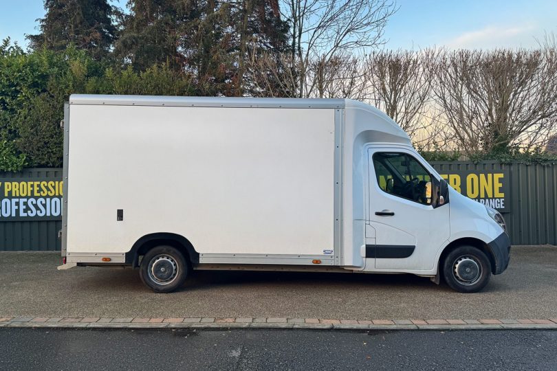 Used Low Floor Low Loader Luton Van For Sale