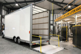Vauxhall Movano 4.0M X 2.1M with Tail Lift (65 Reg)